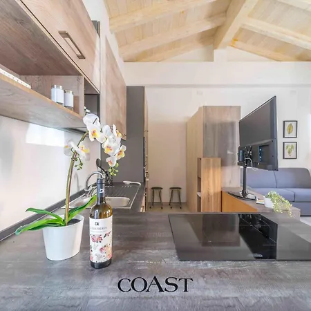 Apartment St Simplicius House Monolocale In Centro Citta Rome
