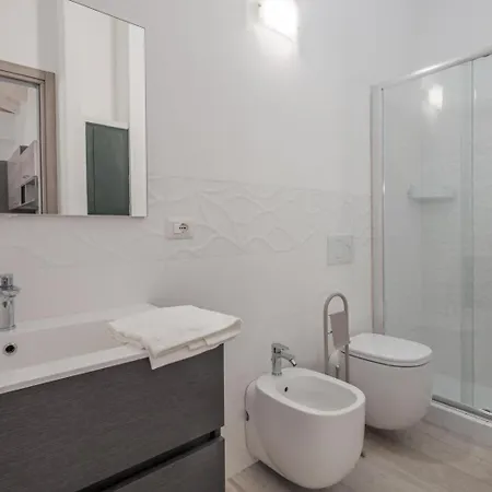 St Simplicius House Monolocale In Centro Citta